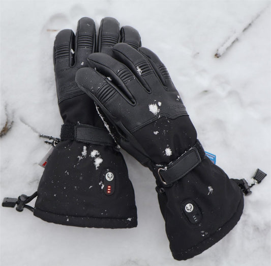 Advantages and Disadvantages of Heated Gloves Over Traditional Warm Gloves - Arcfomor®